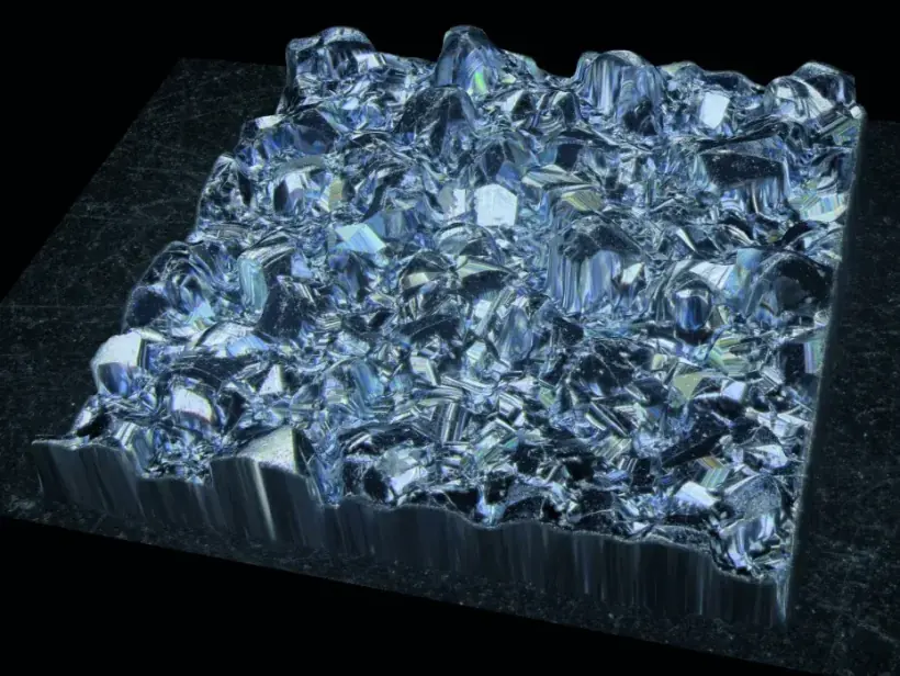 Kristallines Osmium in Nahaufnahme – blau-silbrige Kristalle